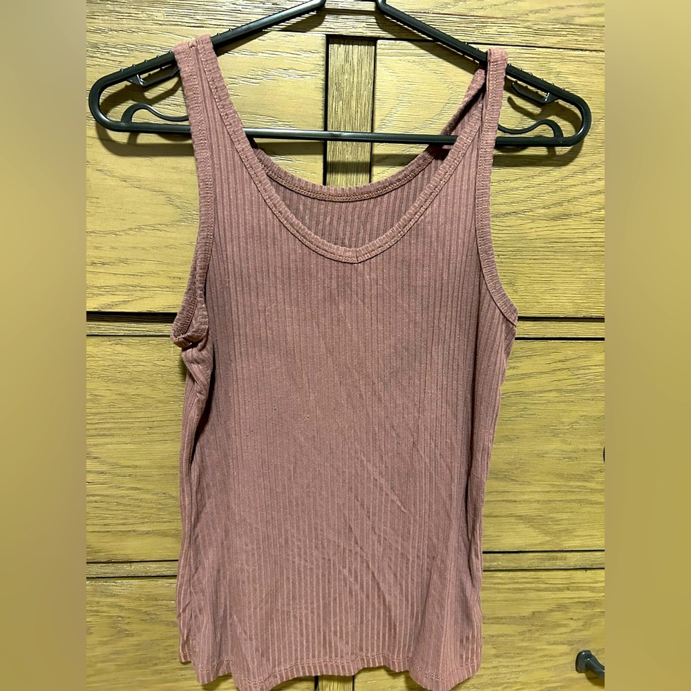 Sleeveless brown top - M